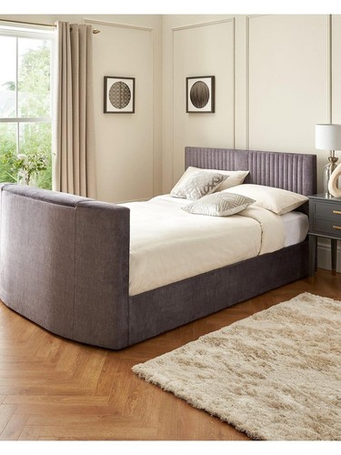 Prent king bed with - tv, voice